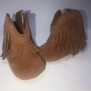 Baby Girl Fringe Boots, Soft Soled Anti-slip - brown size 1.